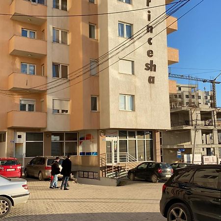 Apartment Nesti In Pristina Kosovo Dış mekan fotoğraf