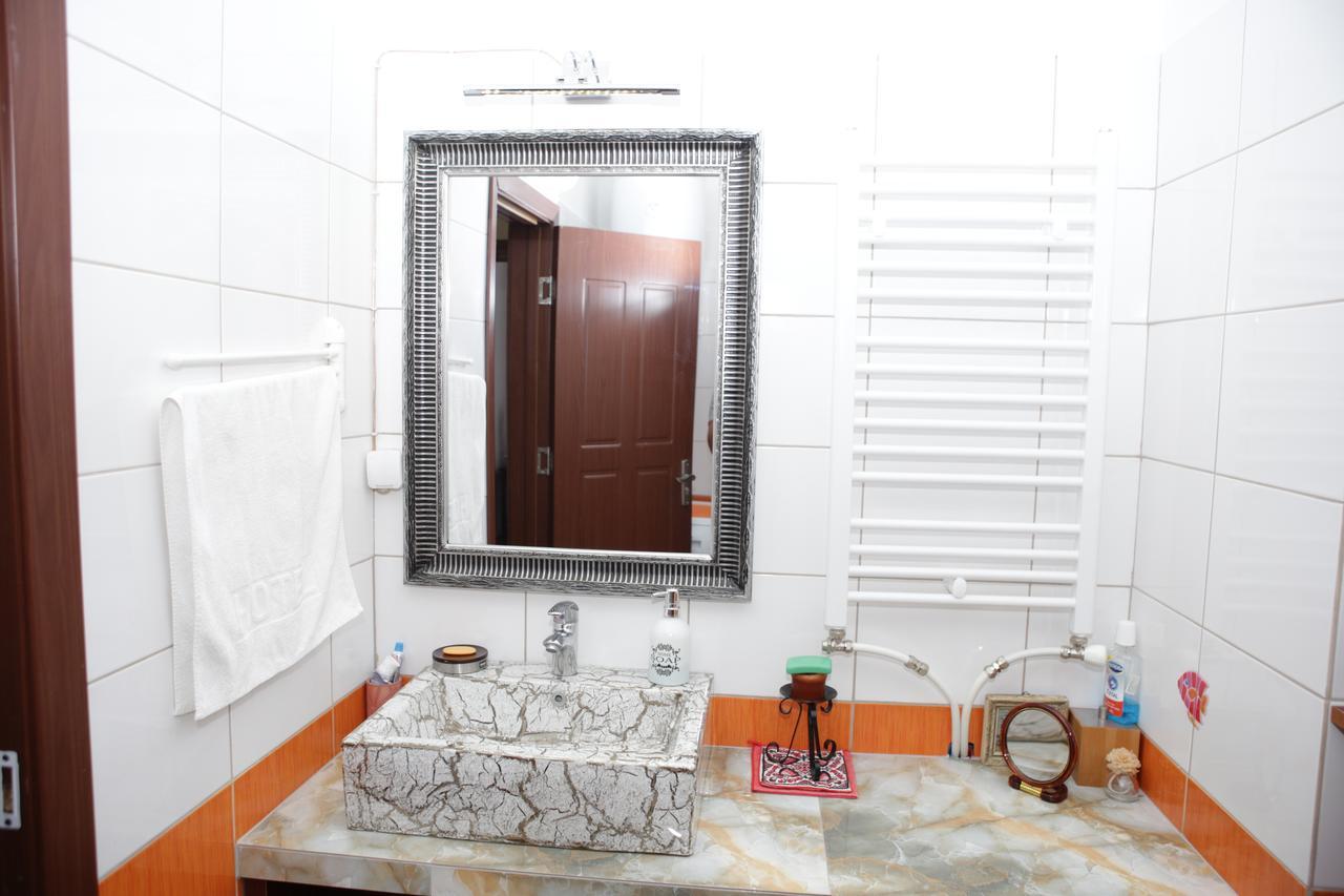 Apartment Nesti In Pristina Kosovo Dış mekan fotoğraf